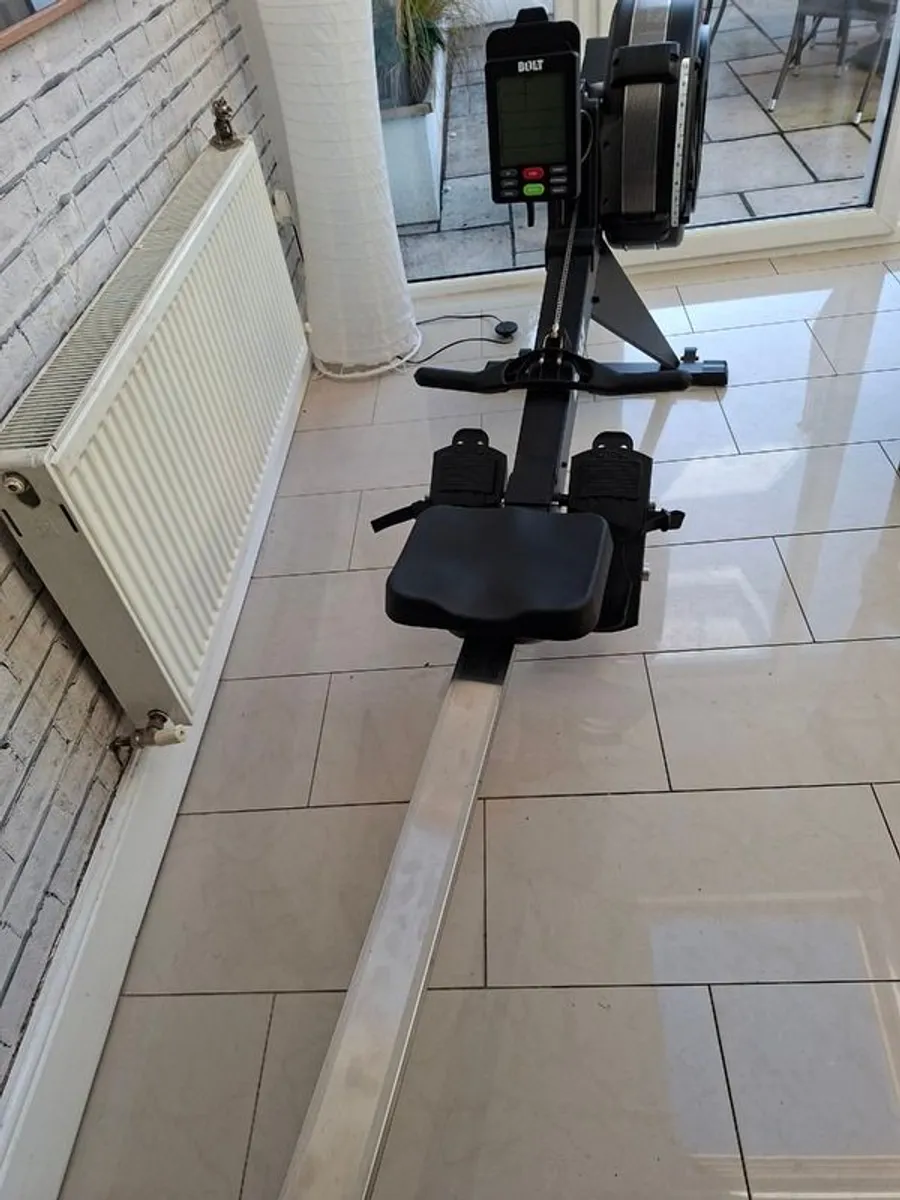 Rowing machine. - Image 2