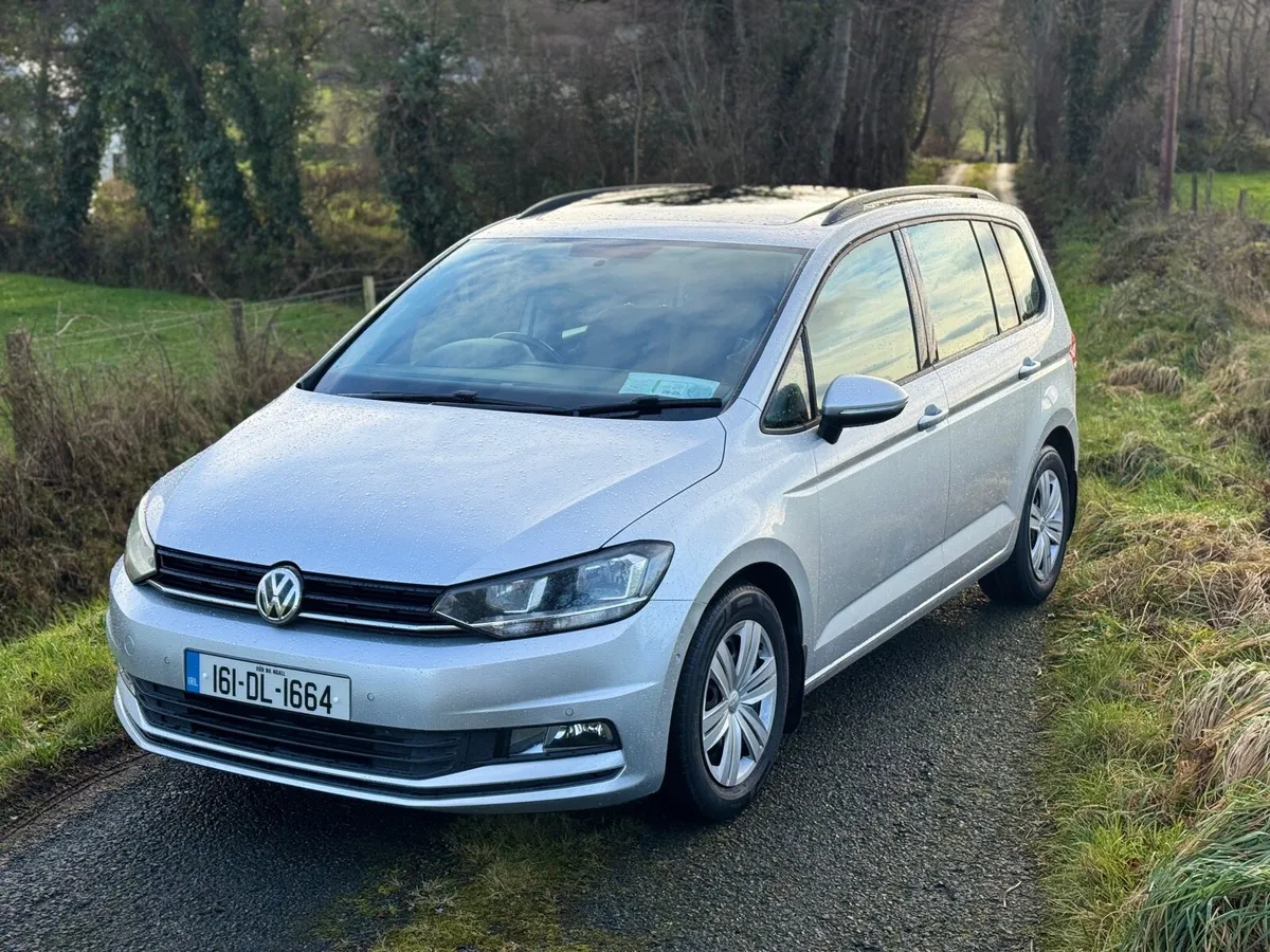 2016 Volkswagen touran - Image 2