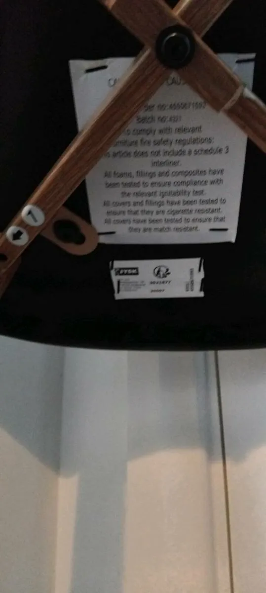 Set of kitchen stools - Image 3