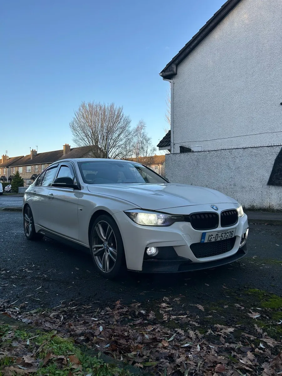 Bmw f30 320d automatic - Image 3