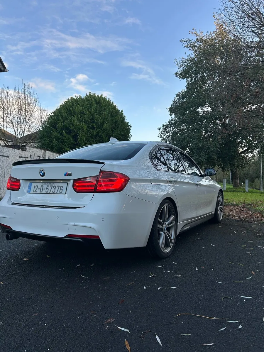 Bmw f30 320d automatic - Image 4