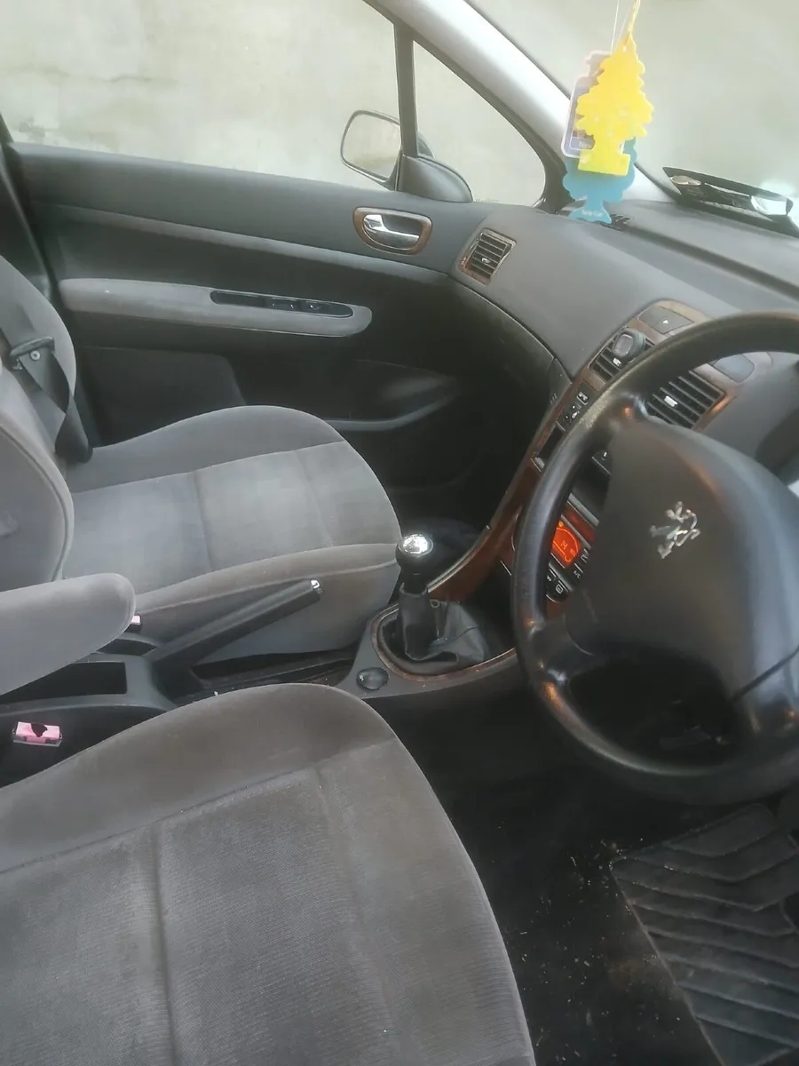Peugeot 307 2005 1.4 Petrol For Sale! - Image 4