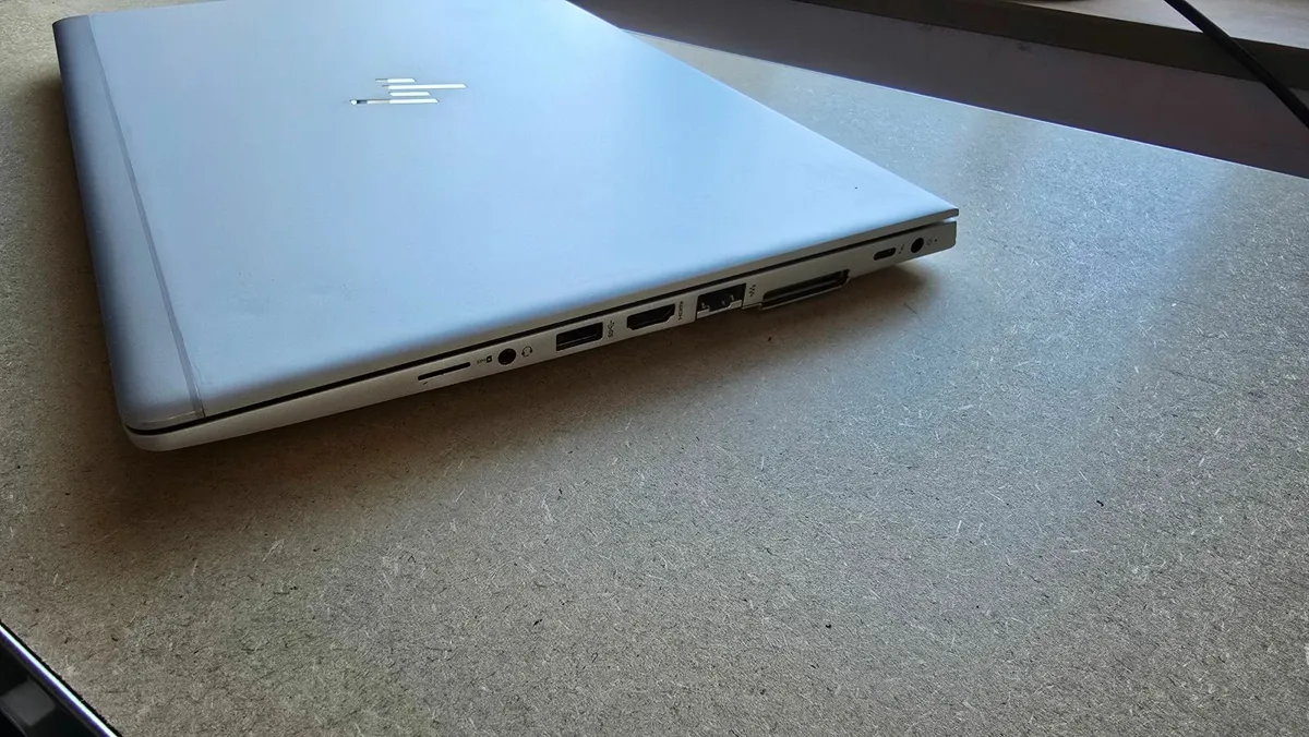 Hp Elitebook 840 G6 | 10th Gen INTEL i7 - Image 2