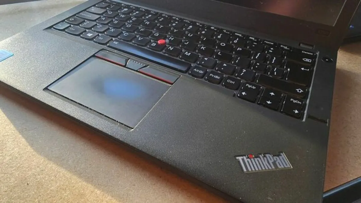 Lenovo X260 8GB RAM 250GB SSD WIN 11 - Image 3