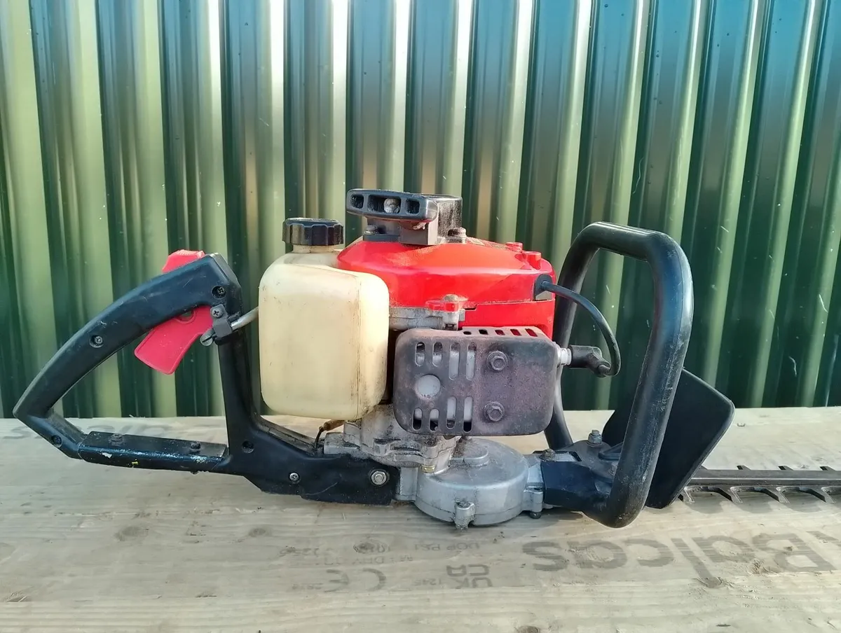 Hedge Cutter - Image 4