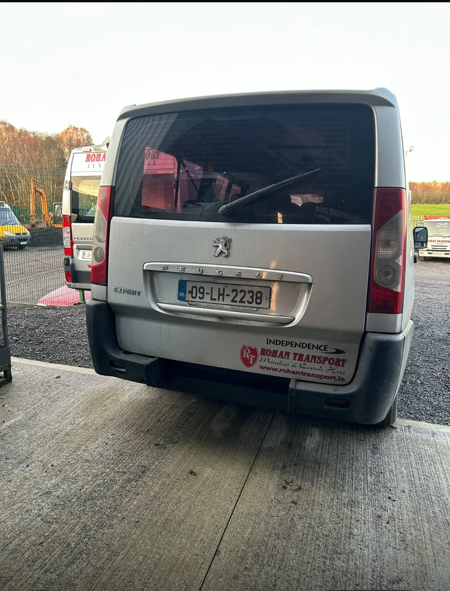 Peugeot Expert Wheelchair accessible - Image 3