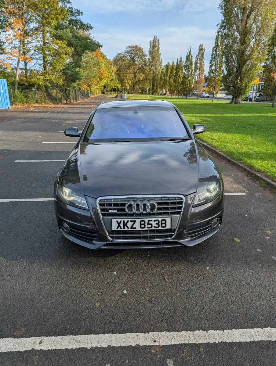 Audi A4 2009 - Image 4