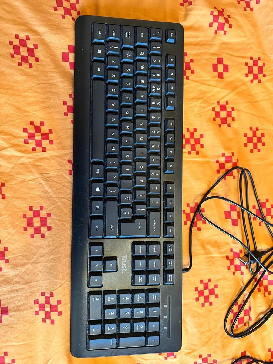 Keyboard and mouse - Image 1