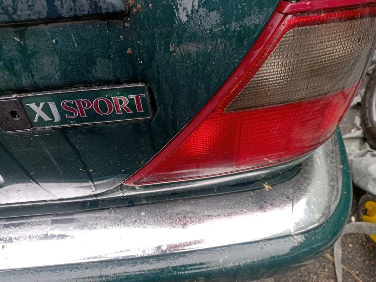 Jaguar xj sport for parts - Image 3