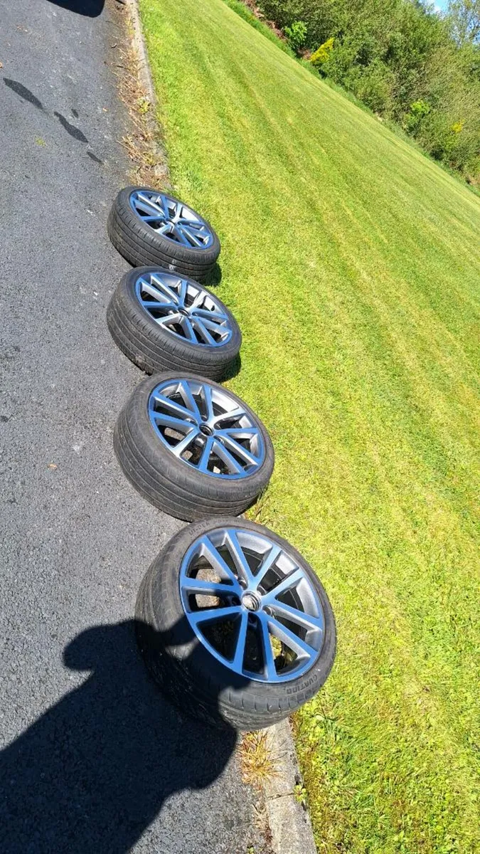 VW charleston alloys - Image 2