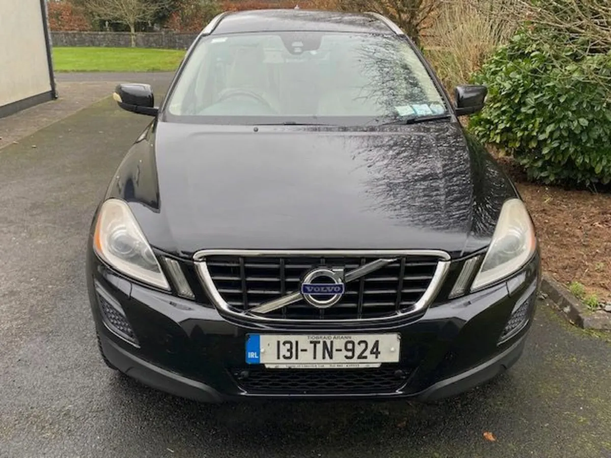 Volvo XC60 LUX SALE AGREED - Image 2