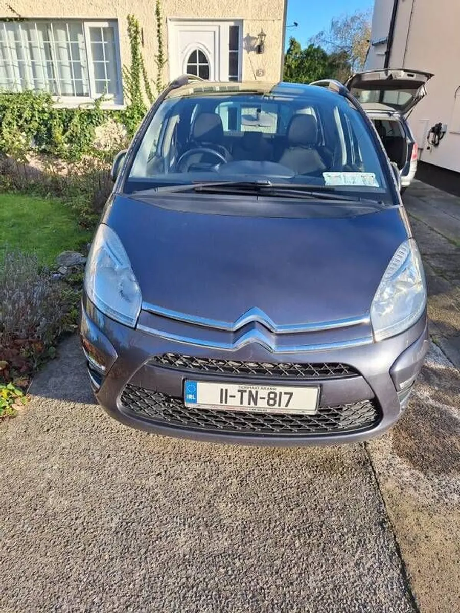 2011 Citroen C4 Picasso - Image 1