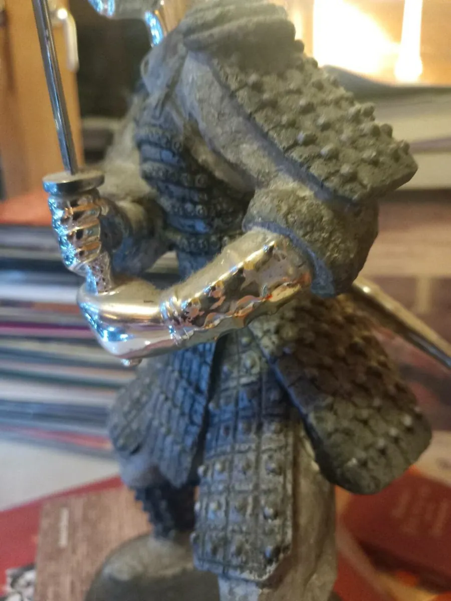 Large Samurai statue, great condition, freepost - Image 4