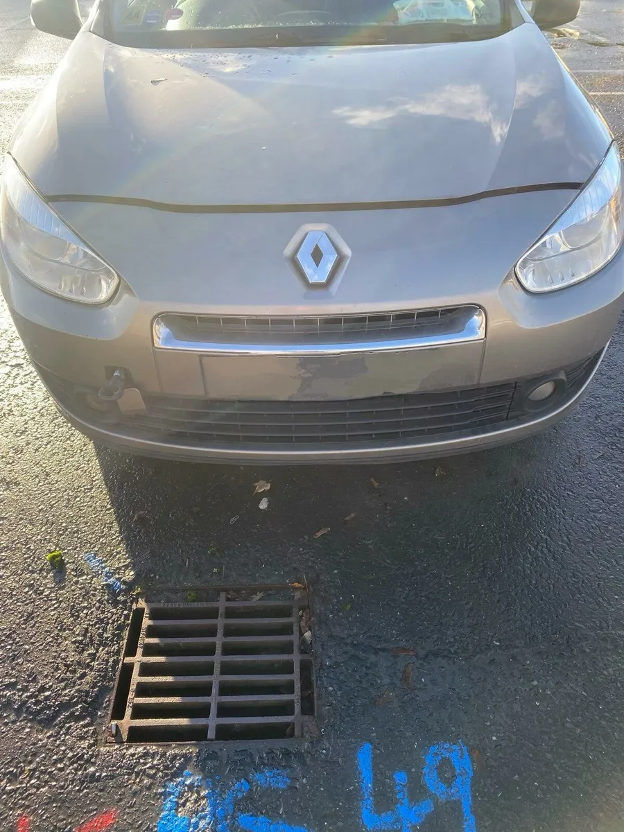 Renault Fluence 2011 - Image 1