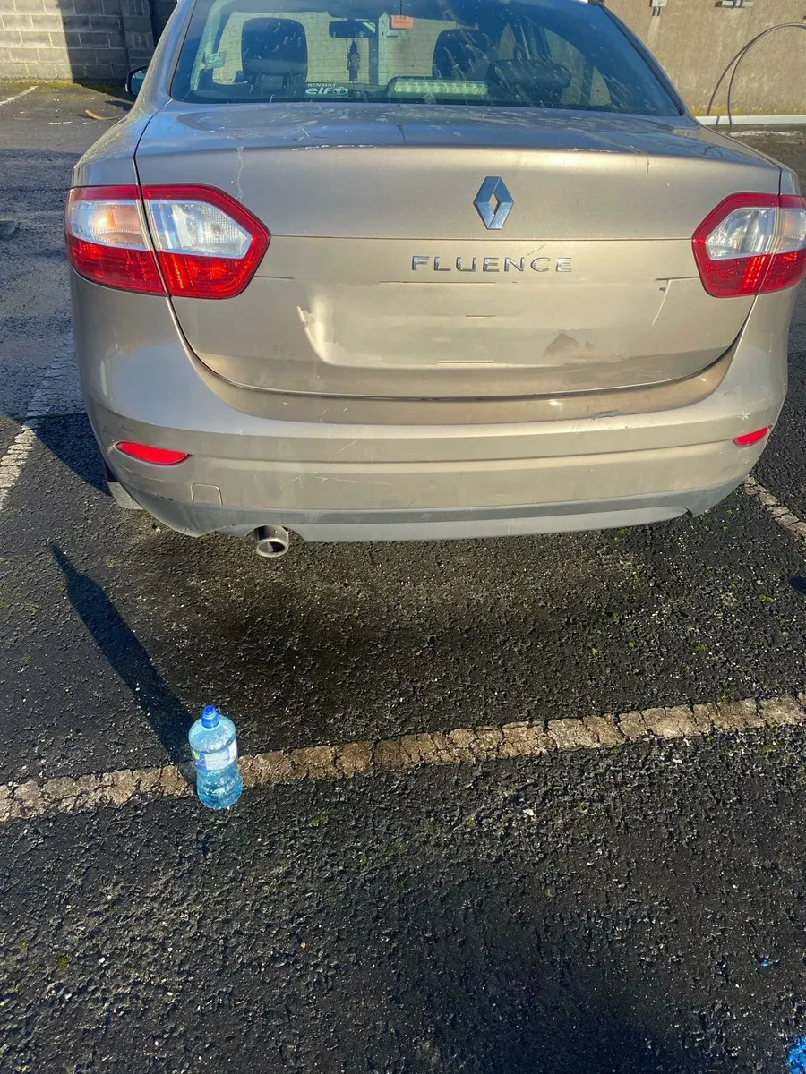 Renault Fluence 2011 - Image 3