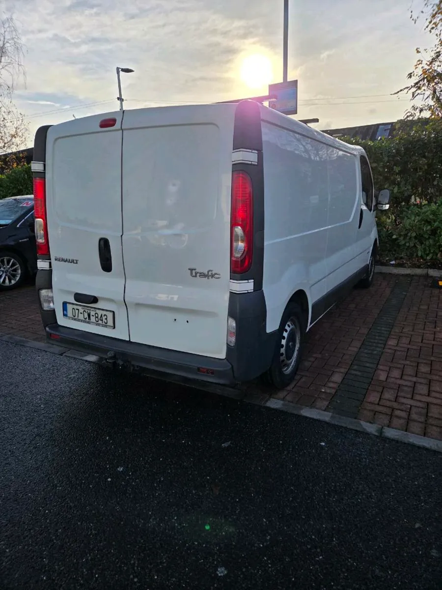 Renault Trafic 2.0 dci lwb - Image 4