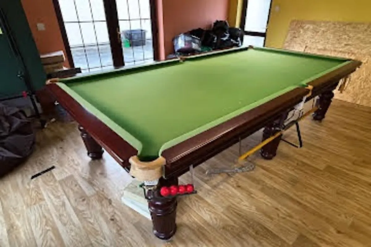 Snooker table 10x5 - Image 1