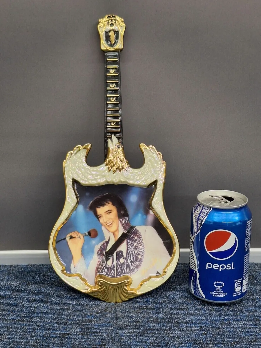 Elvis Presley Guitar Shaped Wall Plate - Image 2