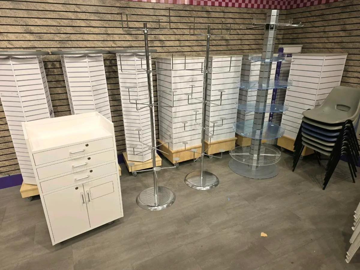 Shop furniture - Image 1