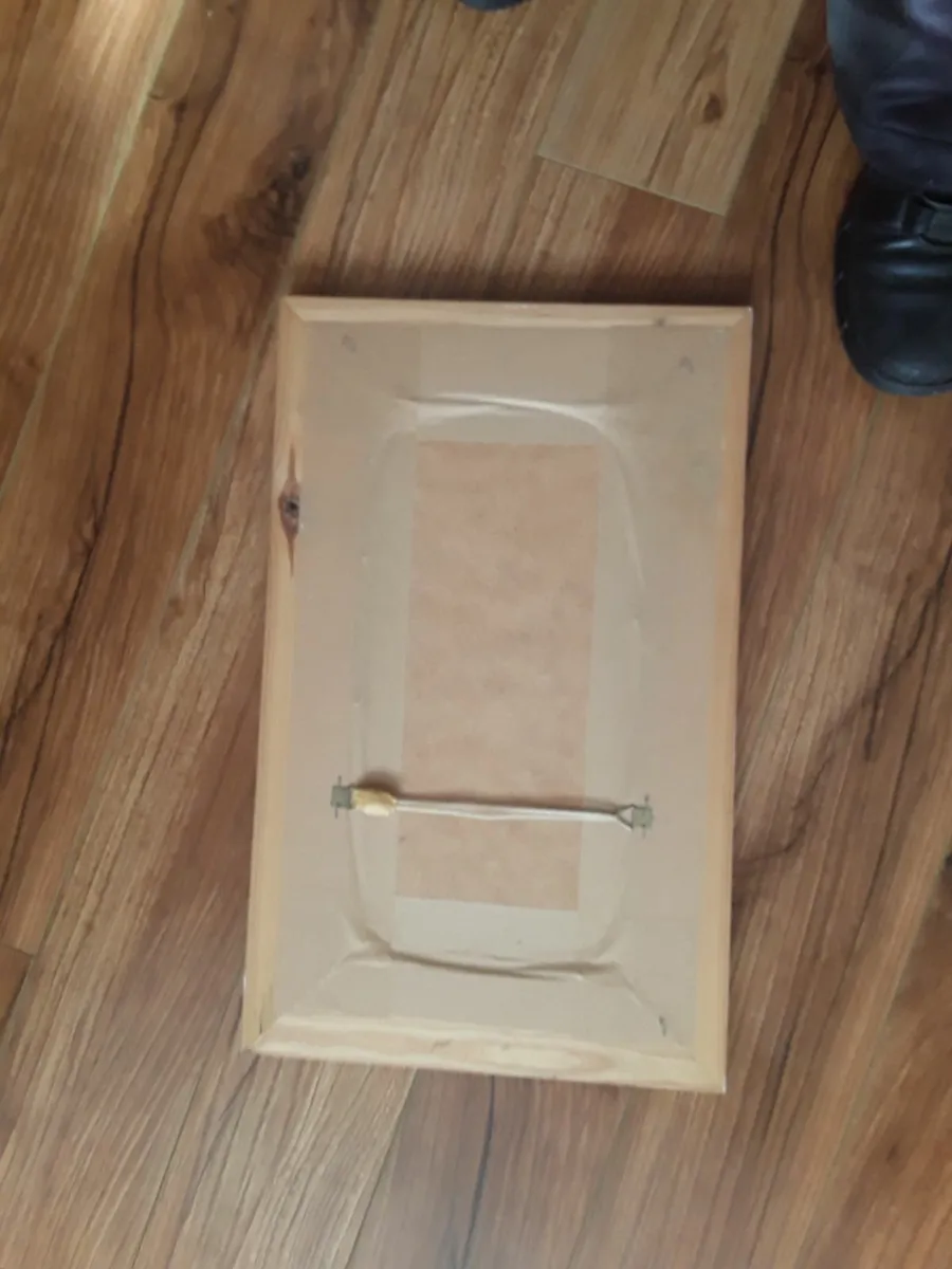 Lovely picture in pine frame - Image 2