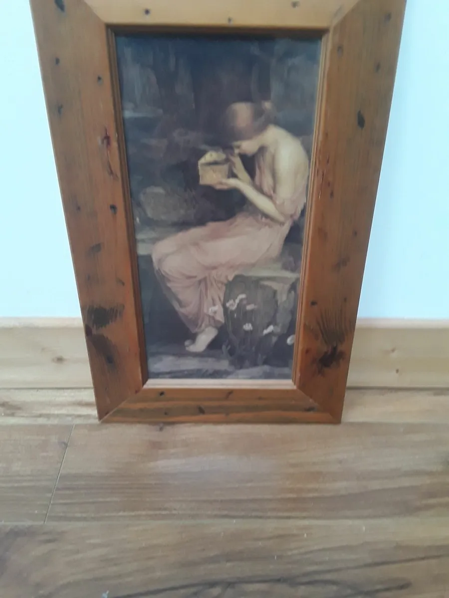 Lovely picture in pine frame - Image 1