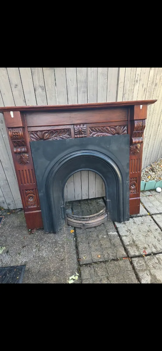 Fireplace Surround + Mantlepiece - Image 1