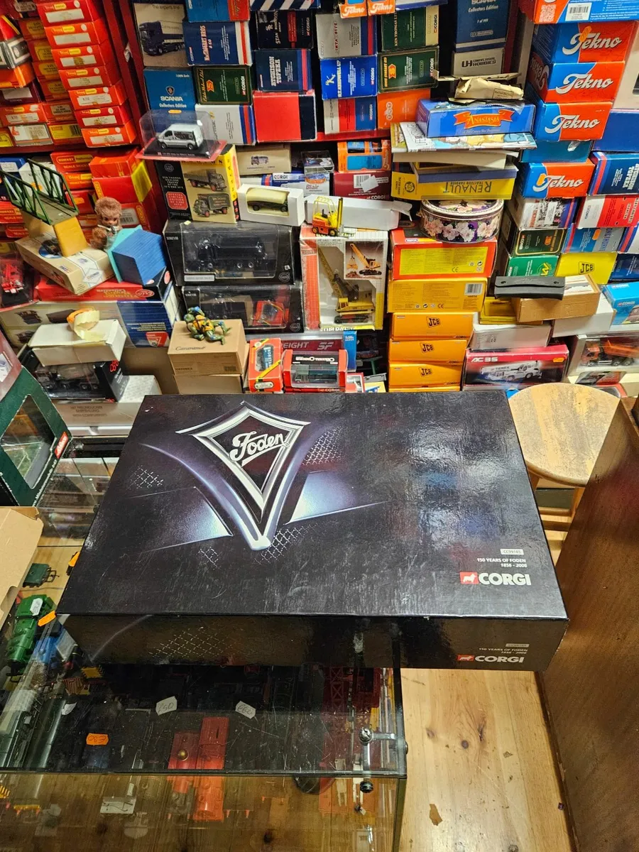 Corgi Foden Set - Image 2