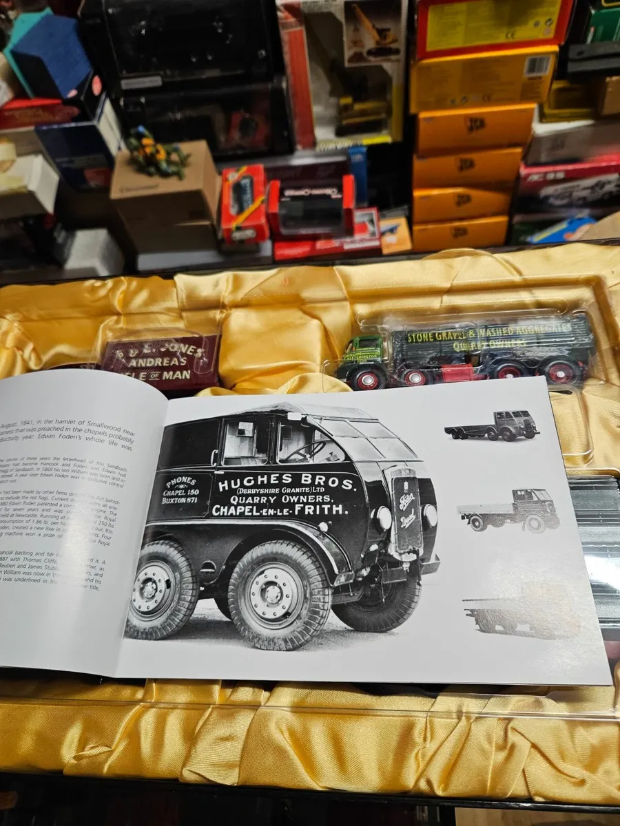 Corgi Foden Set - Image 4