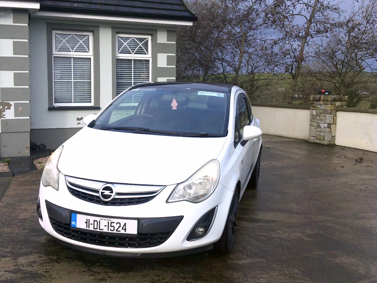 Opel Corsa 2011 - Image 2
