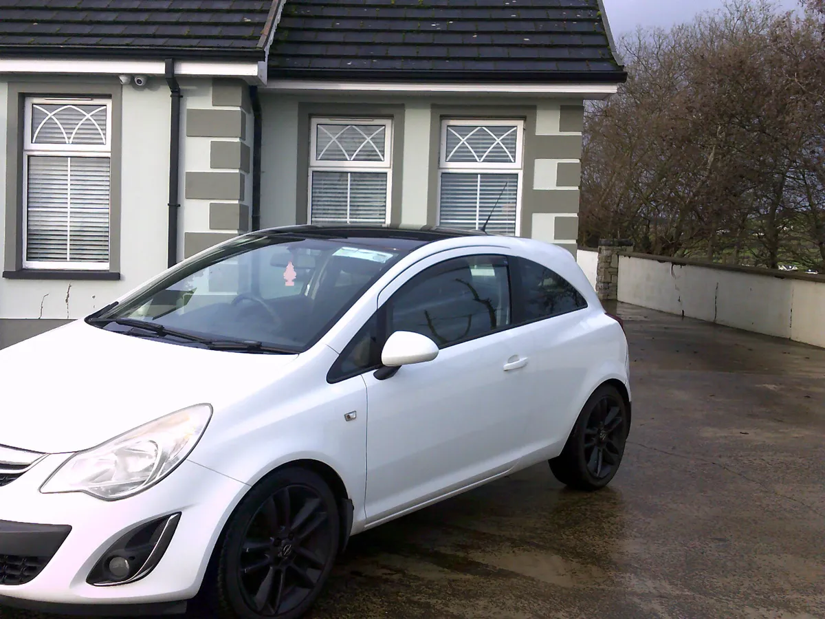 Opel Corsa 2011 - Image 3