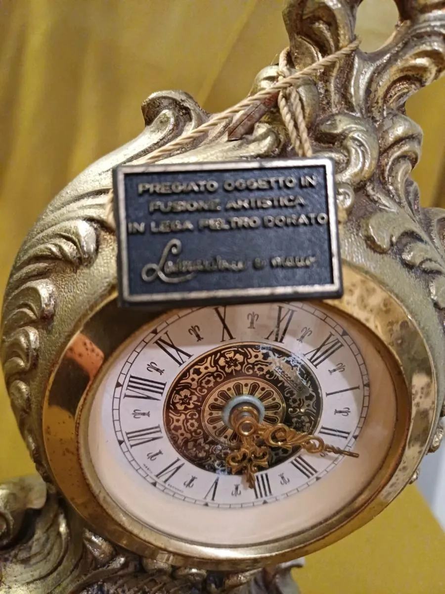 Wind up mantell clock - Image 2