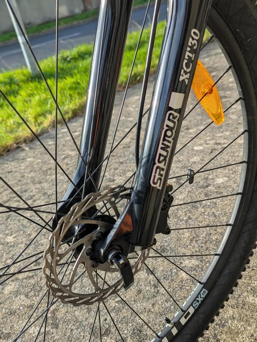 Mountain Bike - like new ( kids or small adult ) - Image 2