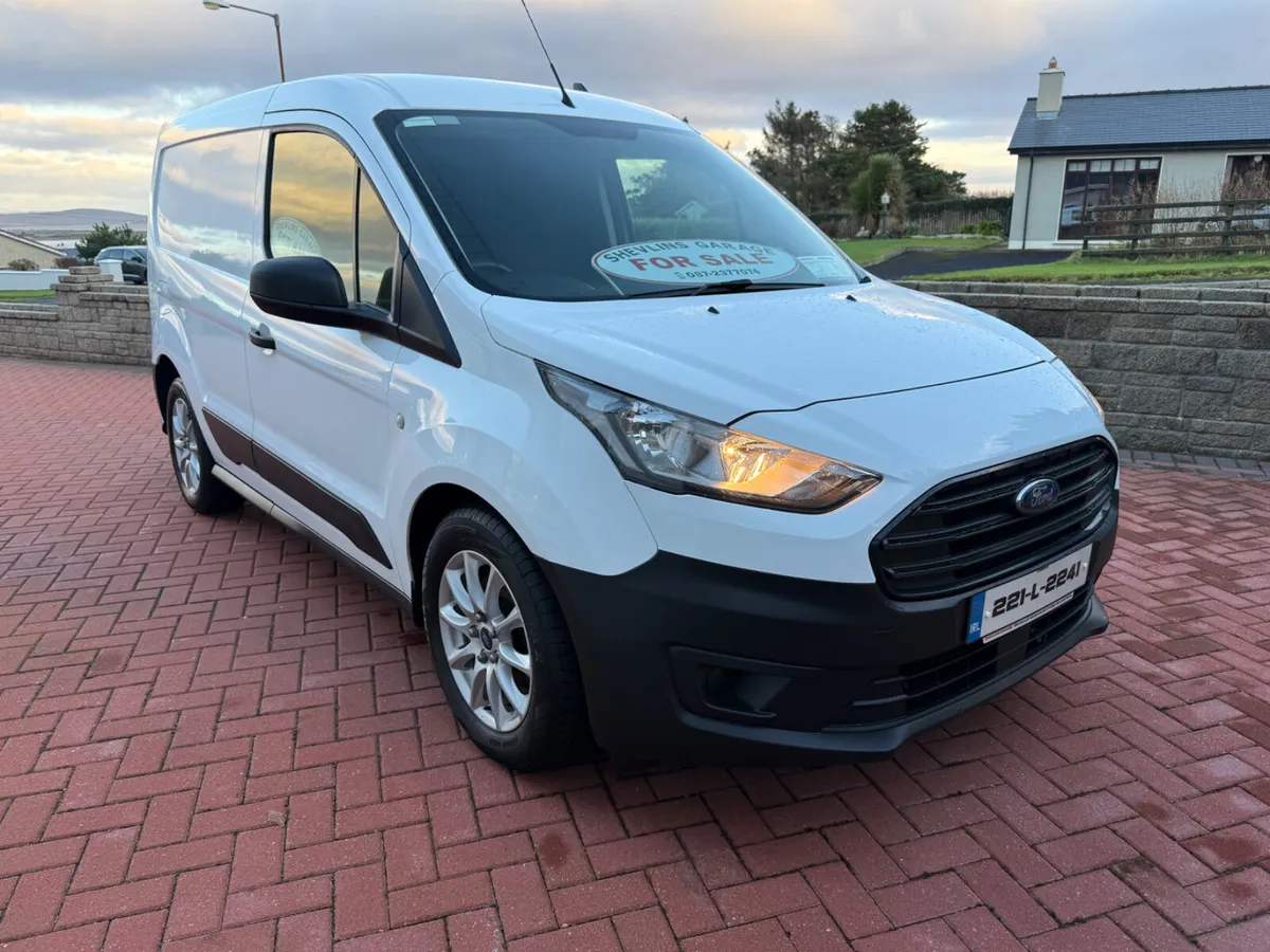 2022 Ford Transit Connect 1.5 Tdci 3 Seater - Image 4