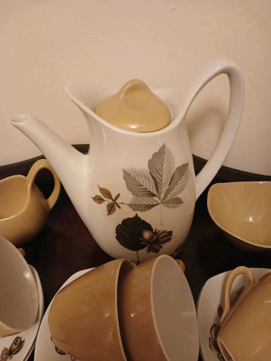 Midwinter Coffee Set - Image 2