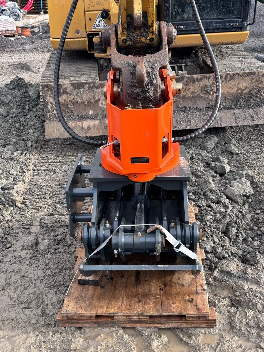 Rotating log grab - Image 2