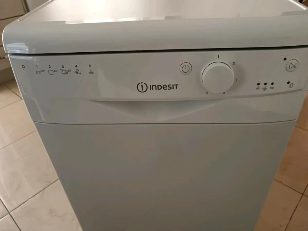Slimline dishwasher - Image 2