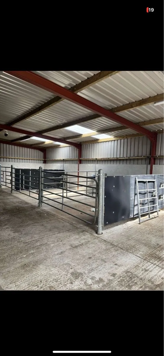 Farm sheds - Image 4