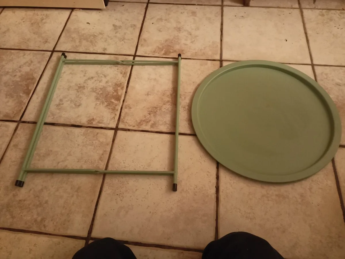 Folding table - Image 3