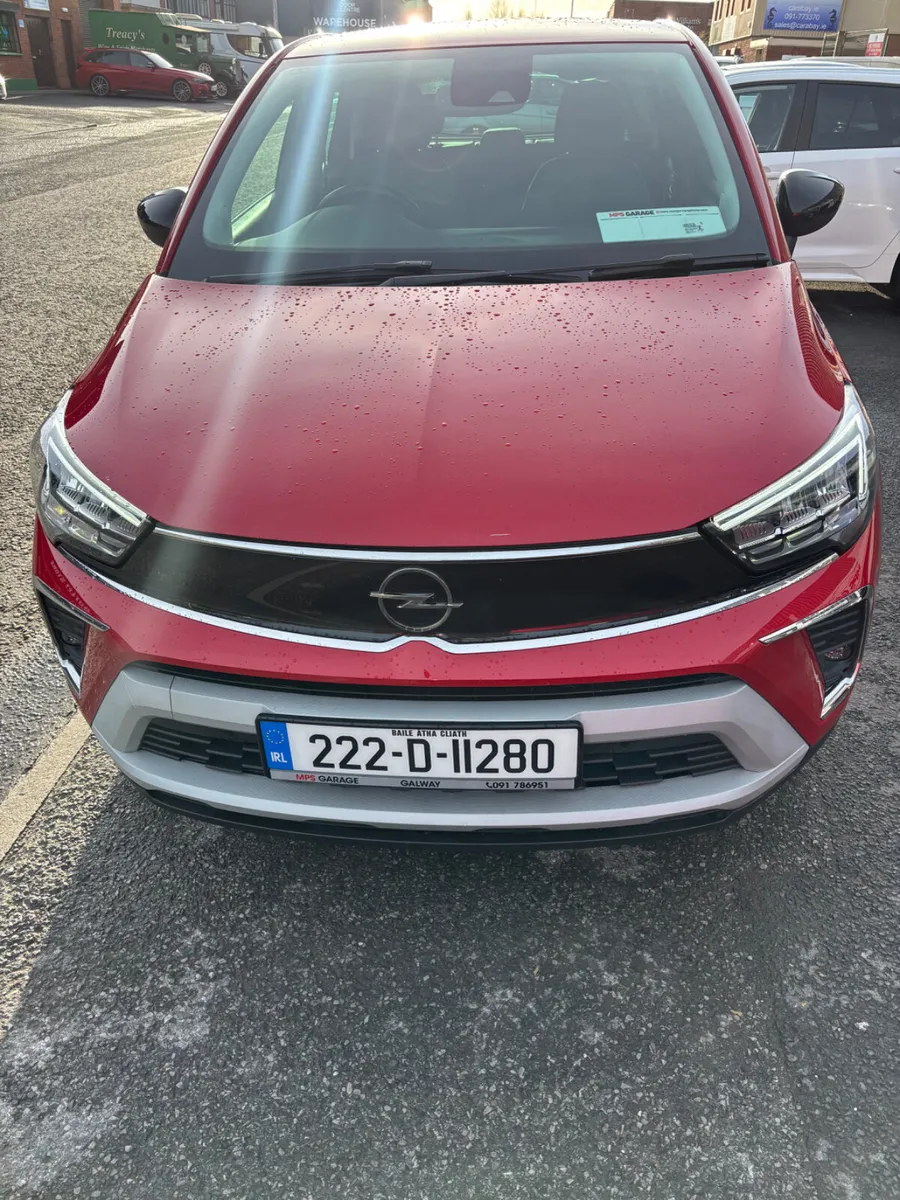2022 Opel Crossland  1.2 Petrol ELITE - Image 3
