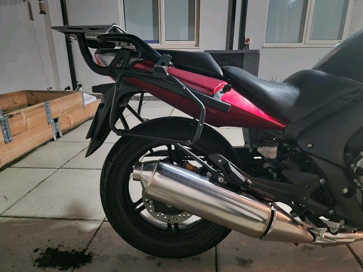 HONDA CBF 600 S **LOW MILEAGE** **Extras** - Image 4