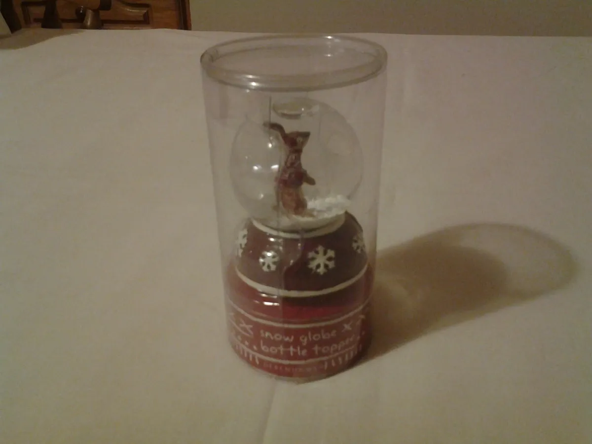 Snow Globe Bottle Topper for Sale - Image 2