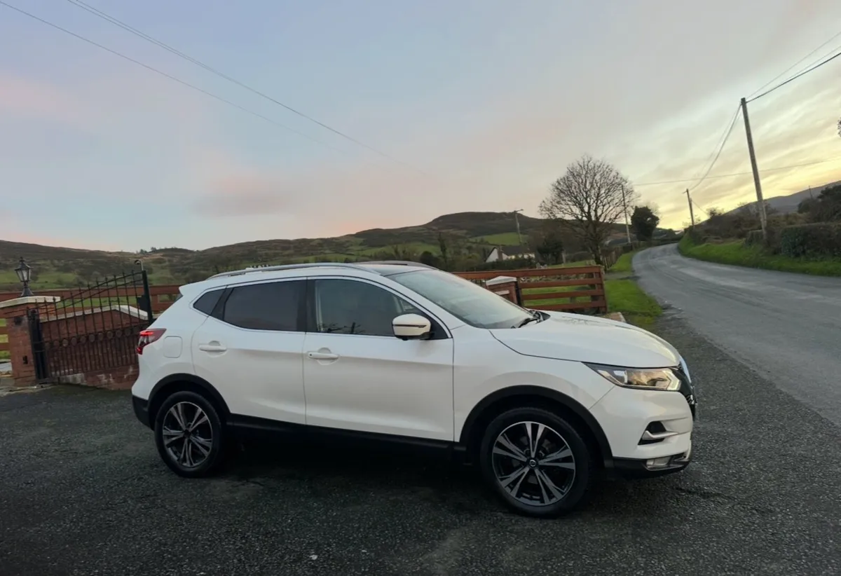 Nissan Qashqai 2021 - Image 3