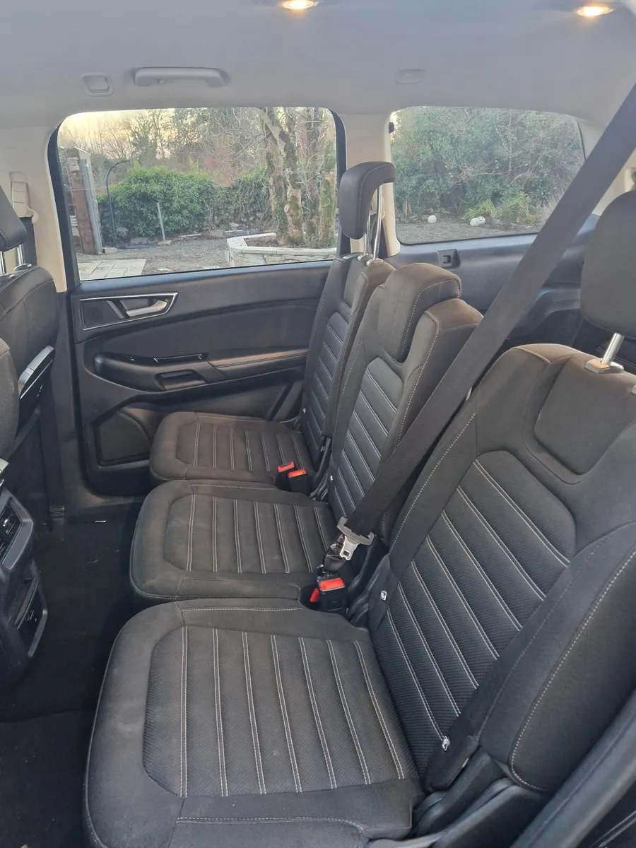 Ford Galaxy 2017 - Image 2