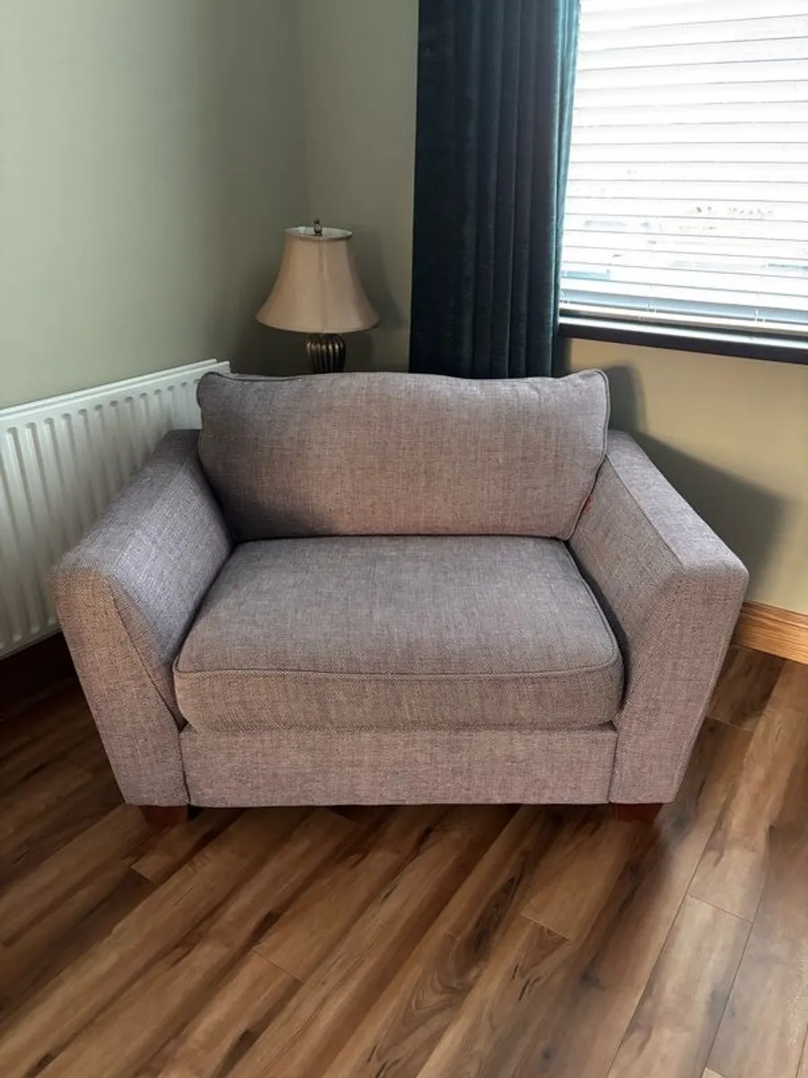 L Shaped Couch and Love Seat - Image 4