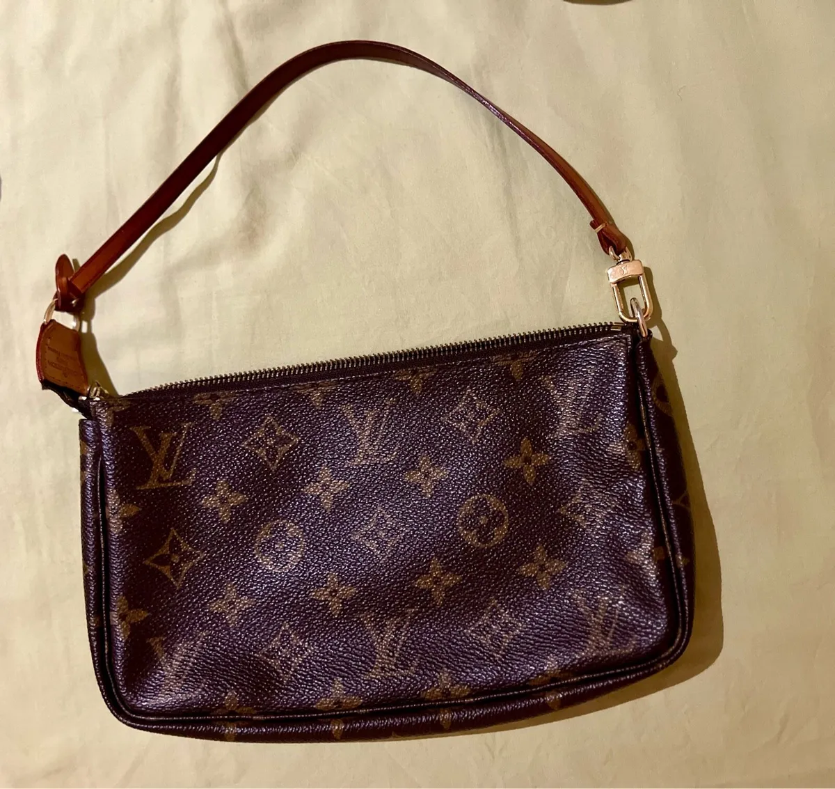 Louis Vuitton - Image 3