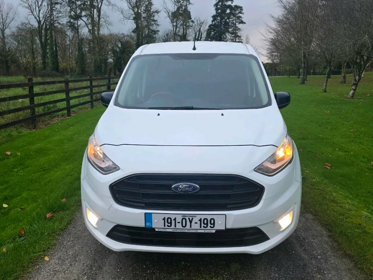 2019 TRANSIT CONNECT TREND 1.5 TD 100 BHP 6 SPEED - Image 2