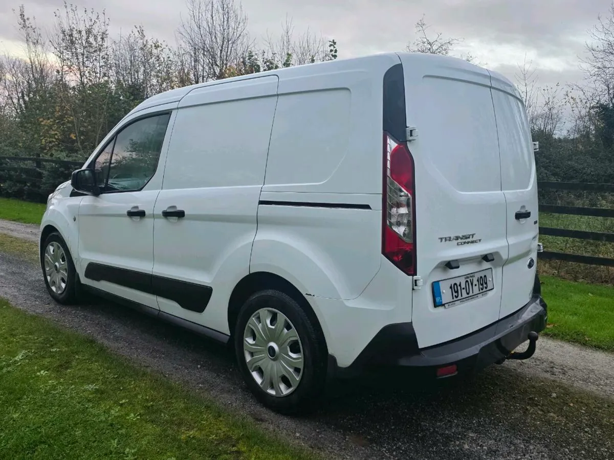 2019 TRANSIT CONNECT TREND 1.5 TD 100 BHP 6 SPEED - Image 3