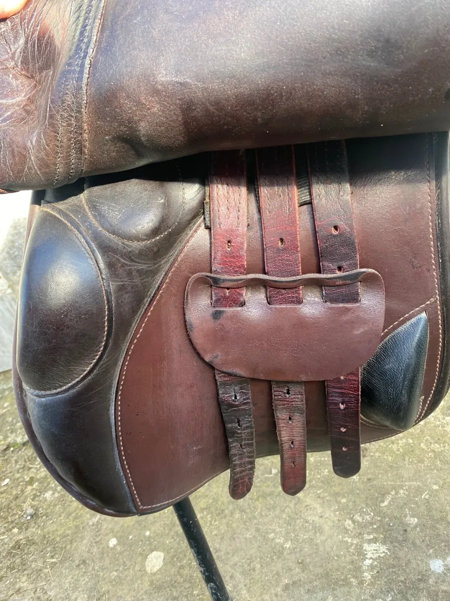 Berney brothers brown Leather saddle - Image 3