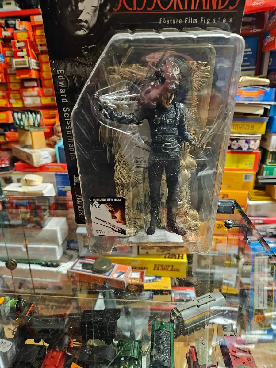 Movie Maniac's Edward Scissorhands - Image 1