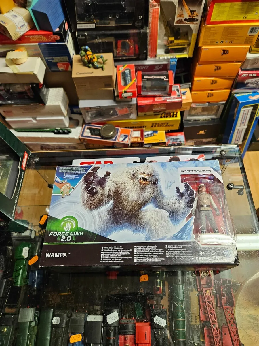 Star Wars ESB Hoth Wampa and Luke Skywalker - Image 1